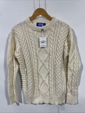 NWT Aelfric Eden Cream Cable Knit Crewneck Sweater